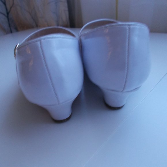 Chasing Fireflies Girls Dress Shoes White Size 3M - Picture 7 of 9